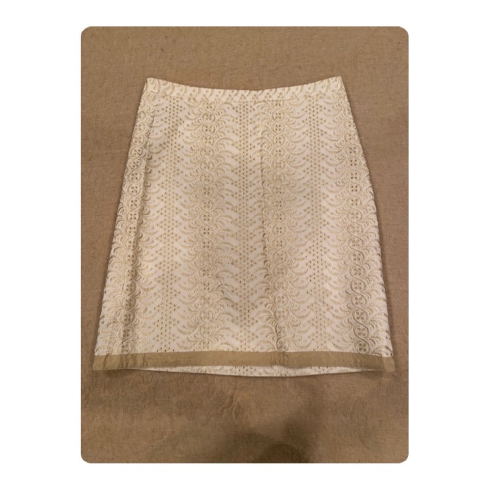 Women’s skirt